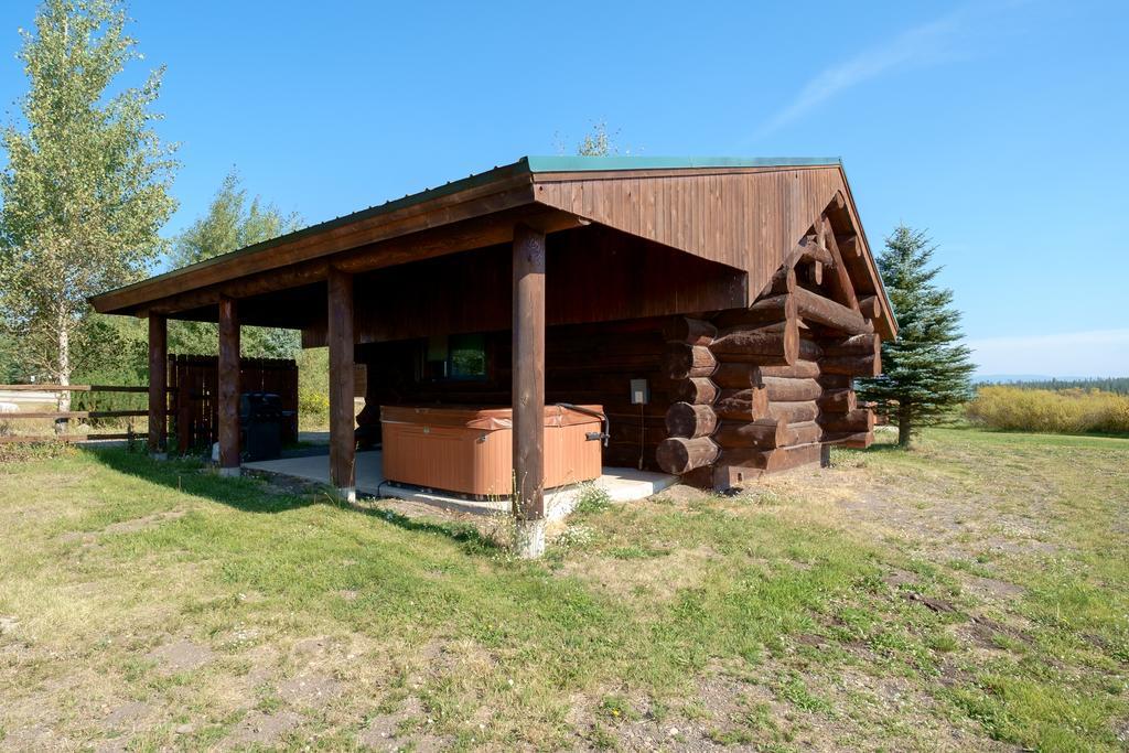Bar N Ranch Villa West Yellowstone Exterior photo