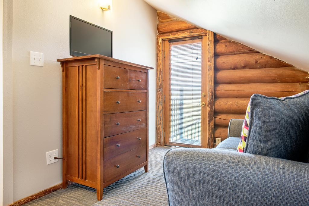 Bar N Ranch Villa West Yellowstone Exterior photo