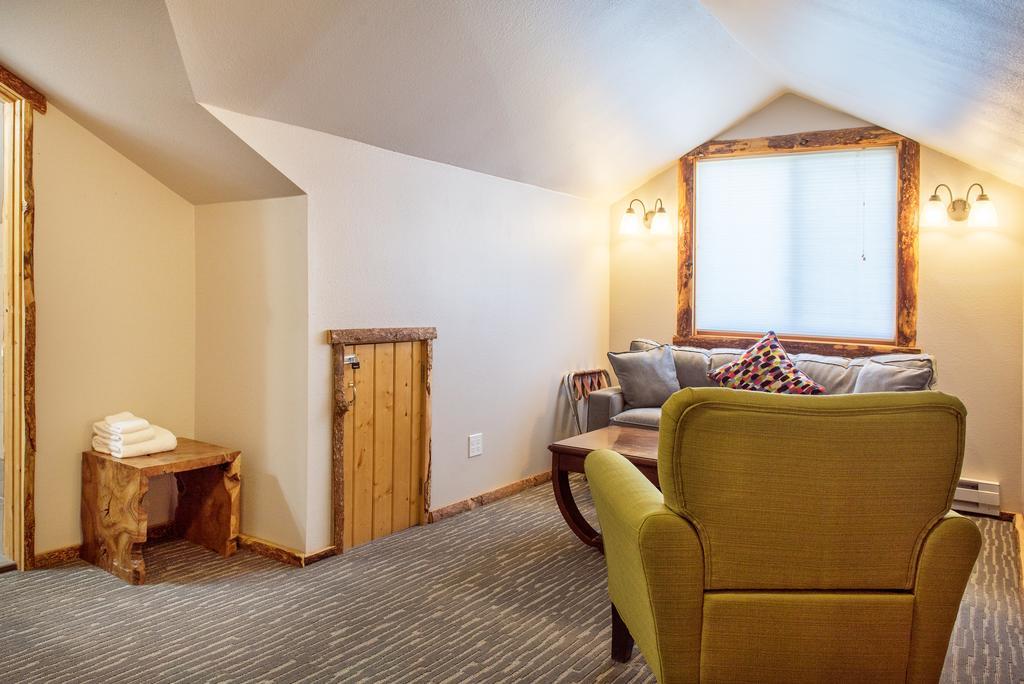 Bar N Ranch Villa West Yellowstone Exterior photo