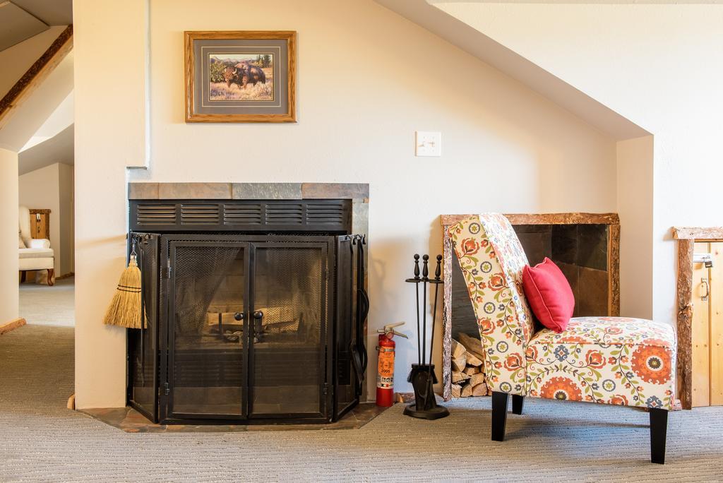 Bar N Ranch Villa West Yellowstone Exterior photo