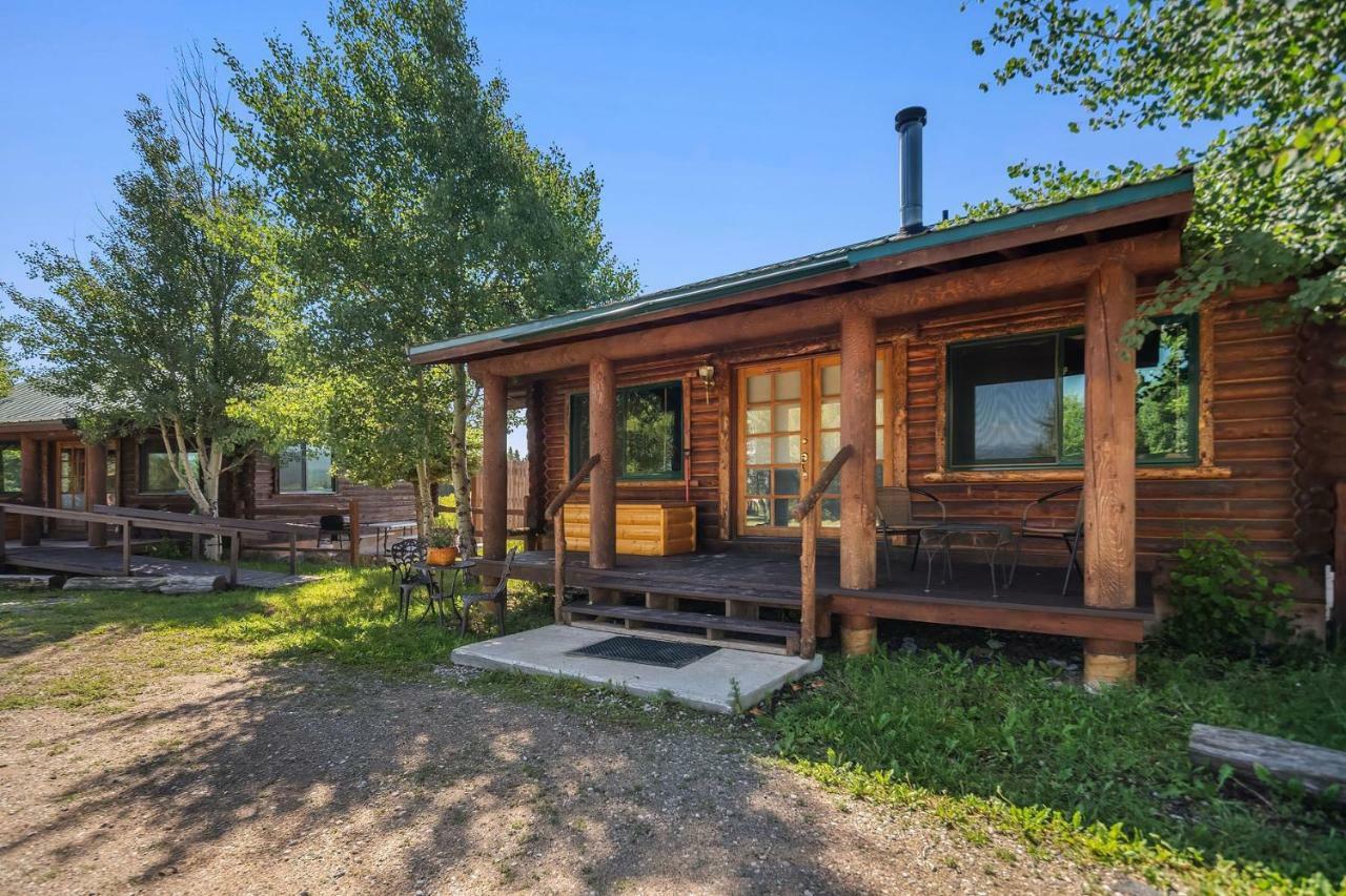 Bar N Ranch Villa West Yellowstone Exterior photo