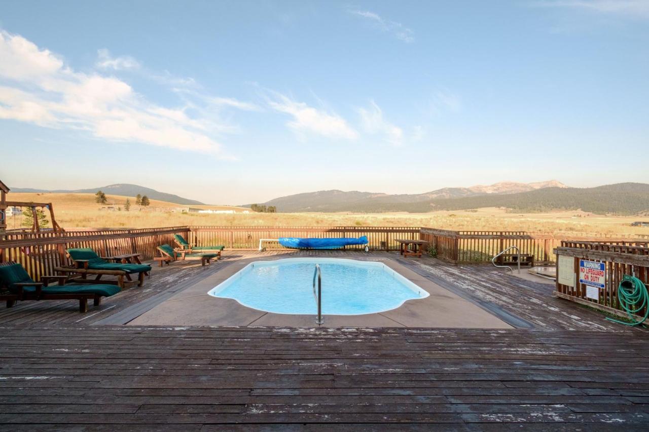 Bar N Ranch Villa West Yellowstone Exterior photo